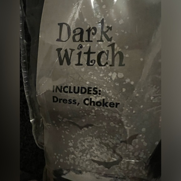 Witch Halloween costume - Picture 2 of 2